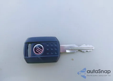 2004 Mercury Grand Marquis Ls from USA, damaged, VIN 2MEFM75W24X663077